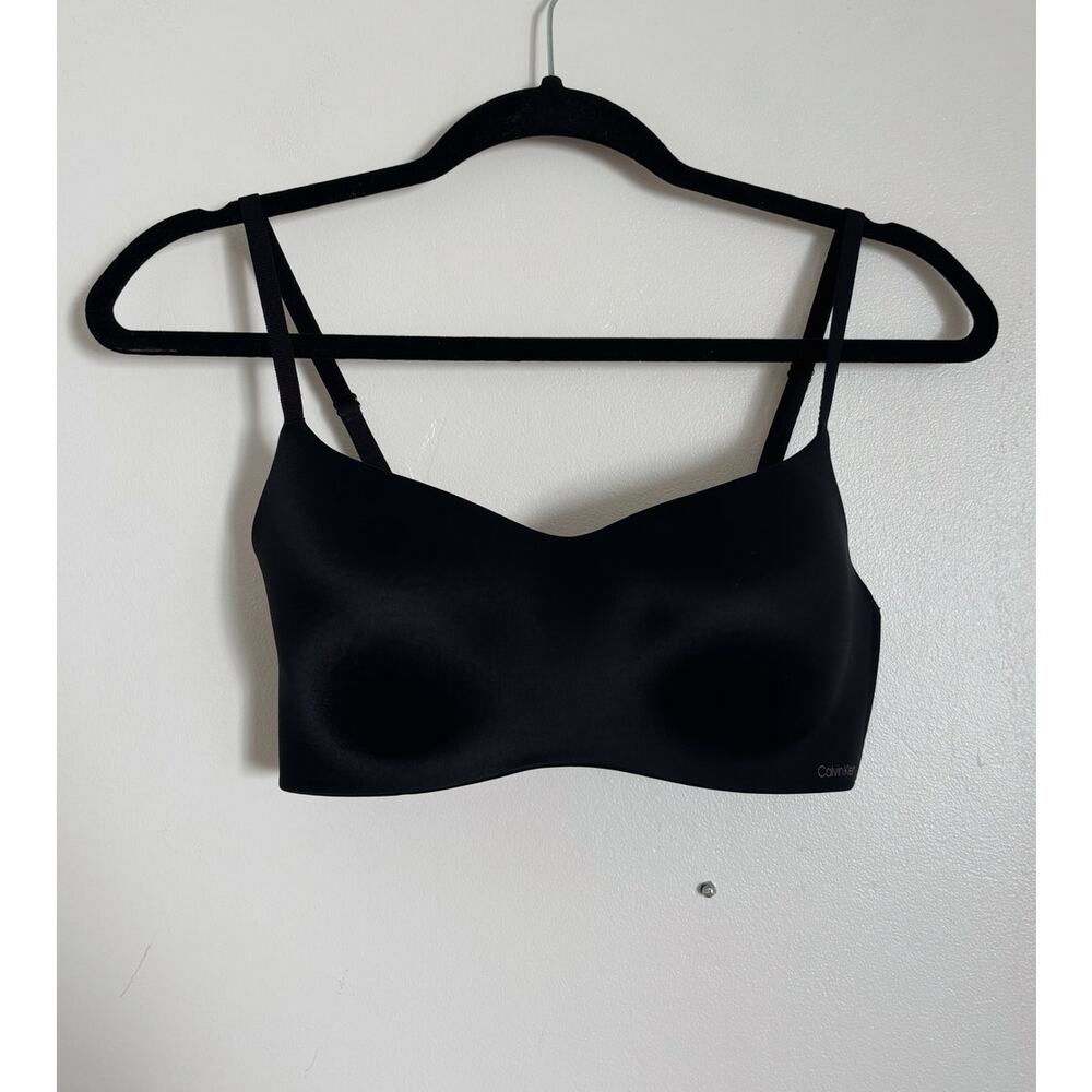 Black Calvin Klein Wire Free Bandeau Style Bra 32D